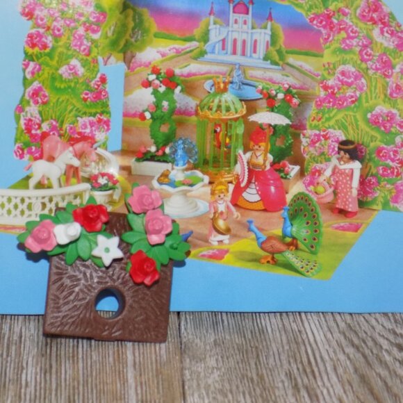 FLOWER BROWN PIECE Playmobil 4165 Princess Wedding Advent Calendar 2011 * - Picture 1 of 7